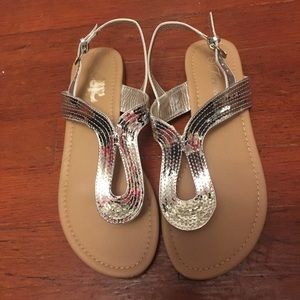 Sliver sequined Sandals